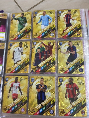 Panini FIFA 365 2024 κάρτες ποδοσφαίρου με υπογραφή παικτών
