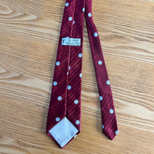 Vintage burgundy polka dot tie by Antsi