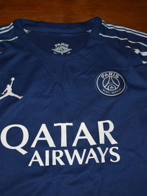 PSG Jersey No 17 like new official replica