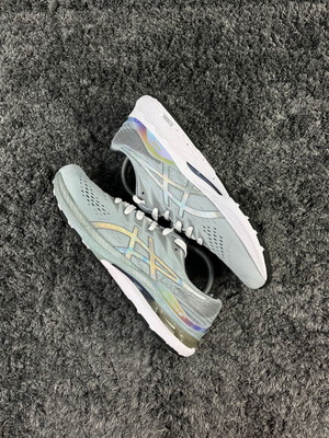 Asics Gel-Kayano 28 Platinum men's sneakers like new, gray, size 45