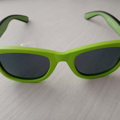 Marasil MR436 children's green butterfly sunglasses with case