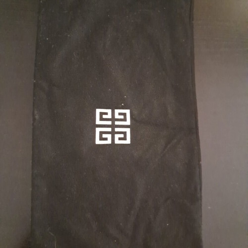 Givenchy authentic dust bag like new
