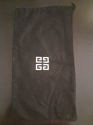 Givenchy authentic dust bag like new