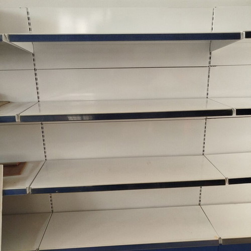 Shelf 4 positions used