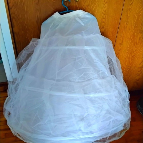 Wedding dress new, one shoulder, white, size L
