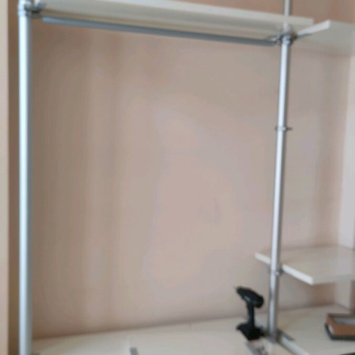 Hanging shelving system like new, 3m height with 4m extension length