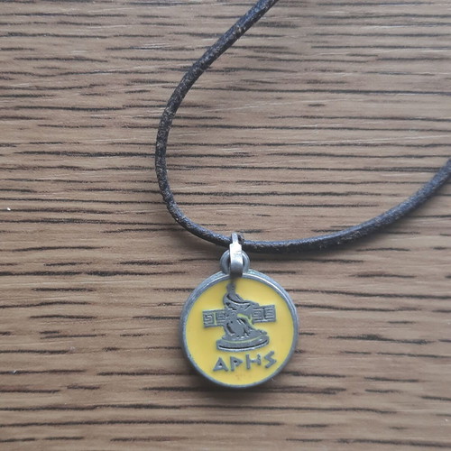 Aris pendant vintage with leather cord used