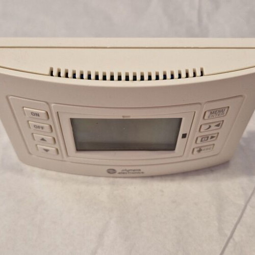 Olympia Electronics BS-813 Digital Programmable Room Thermostat like new