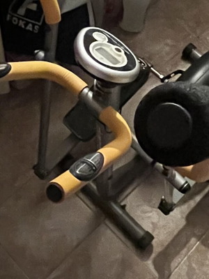 Discover Elliptical Exercise Bike like new with heart rate sensors