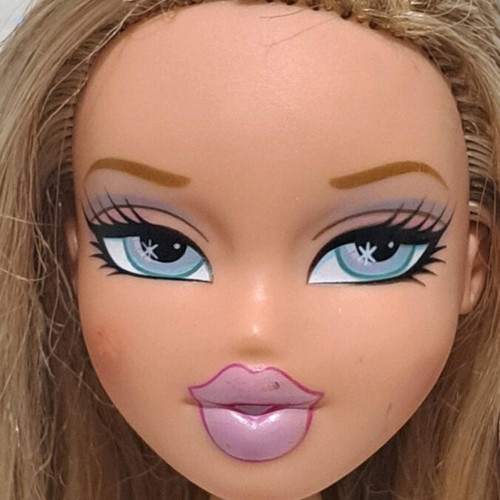 Bratz Birthday Bash Cloe doll used with flaws