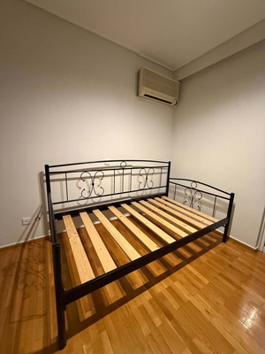 Ημίδιπλο κρεβάτι με στρώμα 120x200, χειροποίητο μεταλλικό, σαν καινούργιο