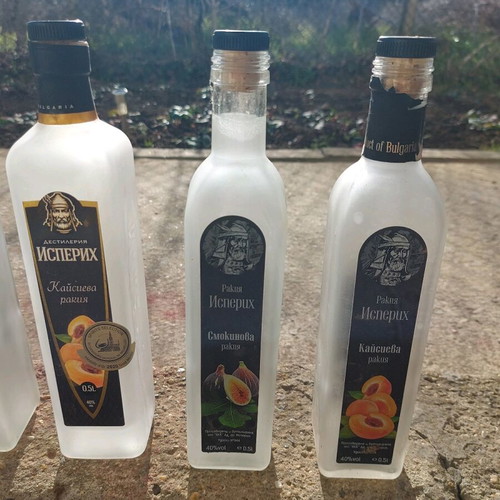 Rakija bottles like new, set of 8 pieces 500 ml each