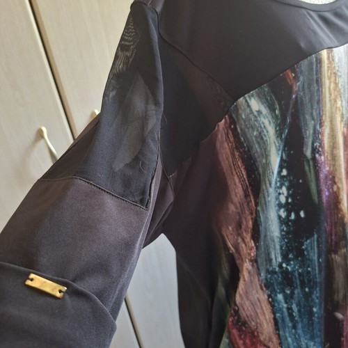 Mam dress like new with black top and colorful abstract print