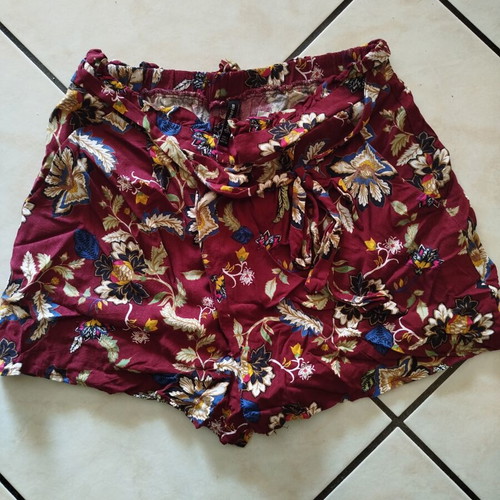Stradivarius boho summer shorts floral, like new, multicolor