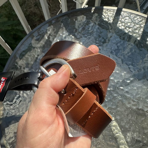 Levi's leather belt, brown, size 95