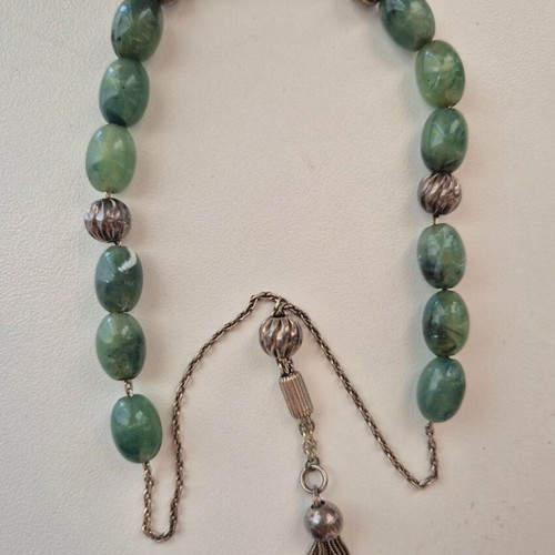 Silver komboloi with green nephrite beads like new