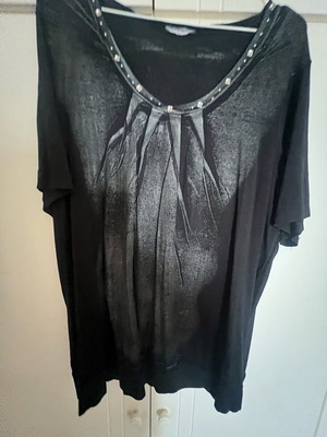 Just Perfect Plus Size Blouse like new, black and silver, XL