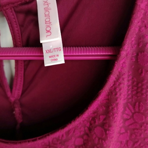 Lace dress magenta like new, size XL-XXL, xhilaration