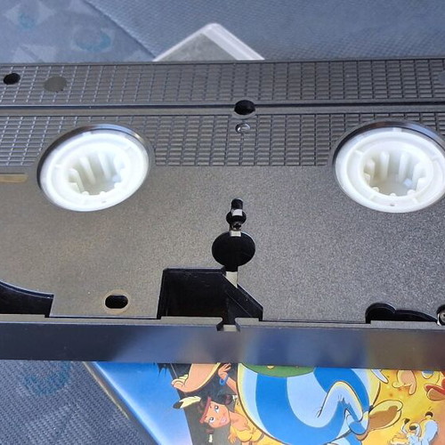 Asterix et les indiens VHS like new, French animation