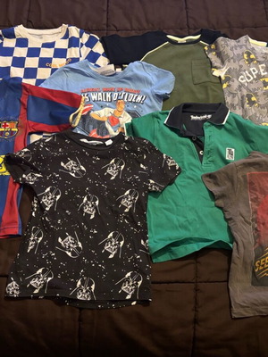 Set of 8 used boys' short-sleeve t-shirts for ages 3-4 multicolored