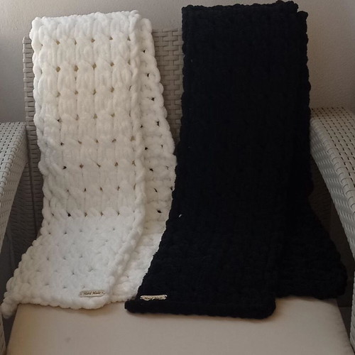 Handmade Alize Puffy Scarf hypoallergenic, black, made to order