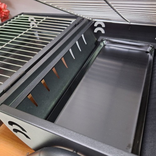 Portable grill with two cooking surfaces new