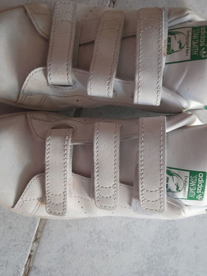 Adidas Stan Smith sneakers size 34 like new