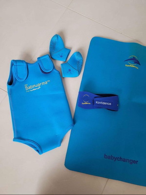 Baby Warmer neoprene baby suit like new