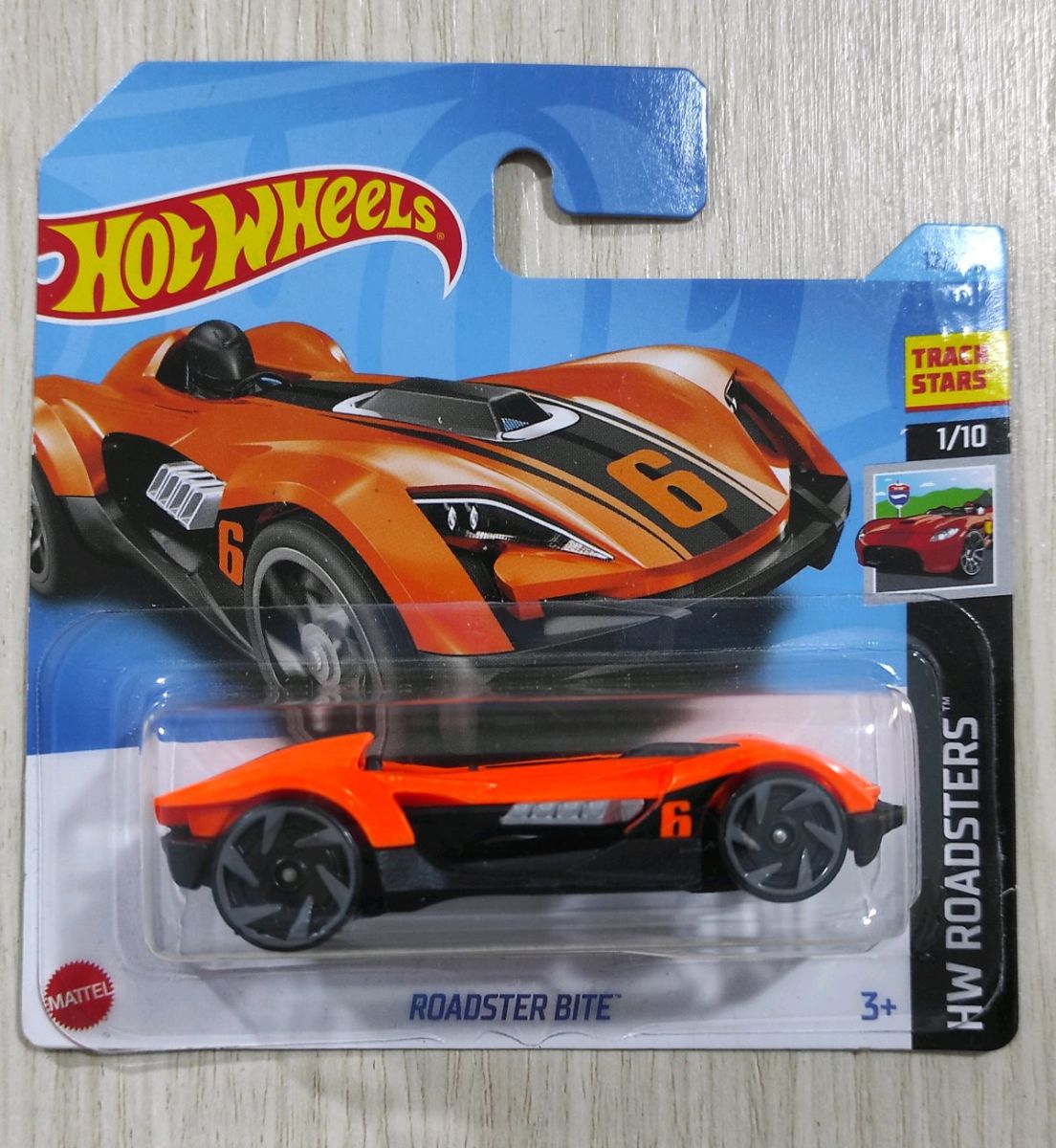 Hot wheels roadster 2025 bite