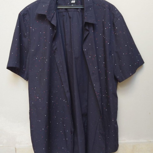 H&M shirt with polka dot pattern size L like new, dark blue