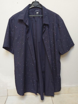 H&M shirt with polka dot pattern size L like new, dark blue