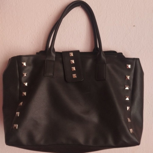 Avon women's handbag black with decorative studs new