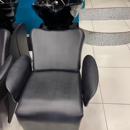 Salon shampoo bowl used with porcelain and adjustable seat
