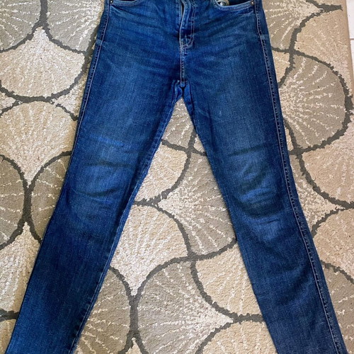 Zara women's skinny blue jeans, size EUR 38 Medium