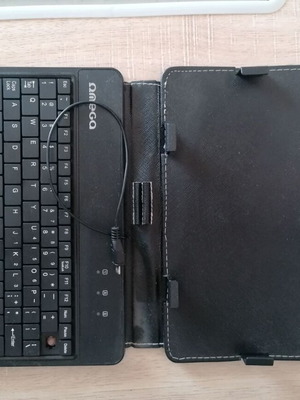 Tablet 7’’ case keyboard used