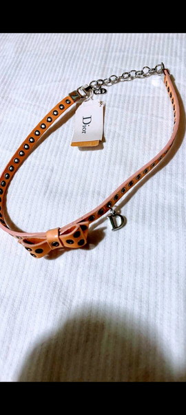 Dior για λαιμό