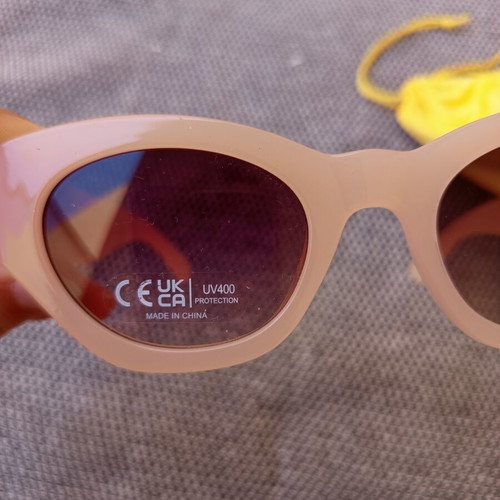 Beige sunglasses with case and box, Oriflame