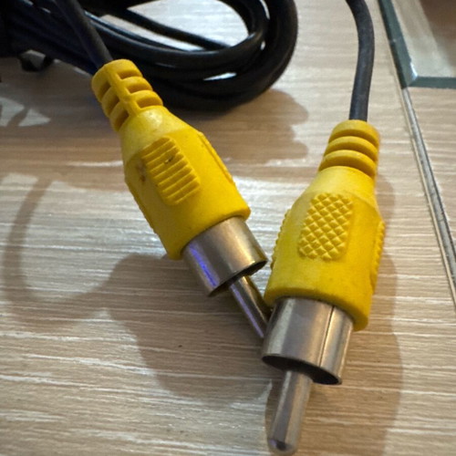 RCA cable single used yellow