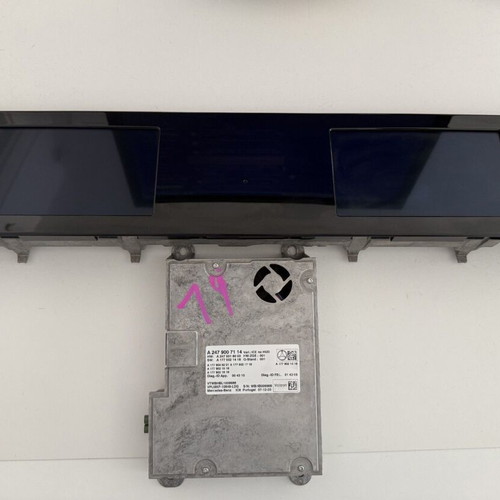 Mercedes-Benz GLB X247 7" OEM Display Set with Control Unit