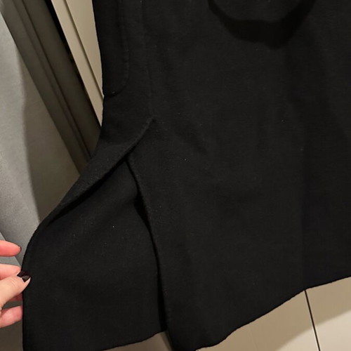 Wool vest used Massimo Dutti black, size L