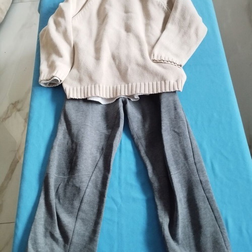 Kids clothing pack No 6 with Sam shirt, Zara sweater and joggers like new