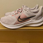 Αθλητικά Παπούτσια Nike WMNS Downshifter 11 μεταχειρισμένα, νούμερο 40,5, πολύχρωμα