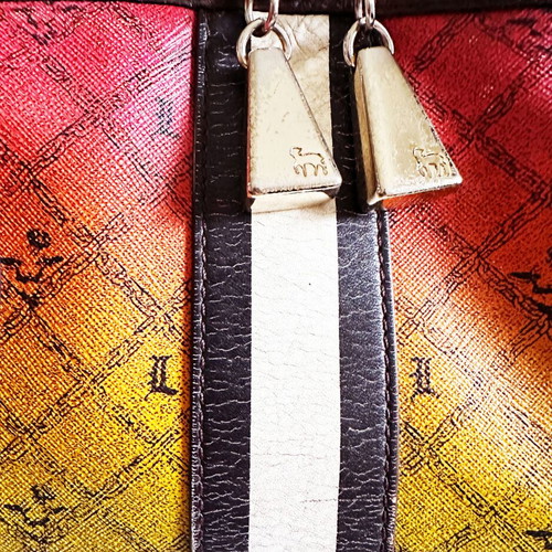L.A.M.B Gwen Stefani shoulder bag used, vintage, 40 cm, rasta colors