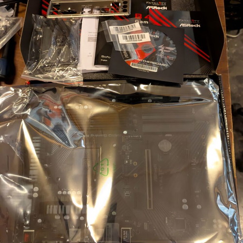 ASRock Fatal1ty B450 Gaming K4 motherboard like new, ATX