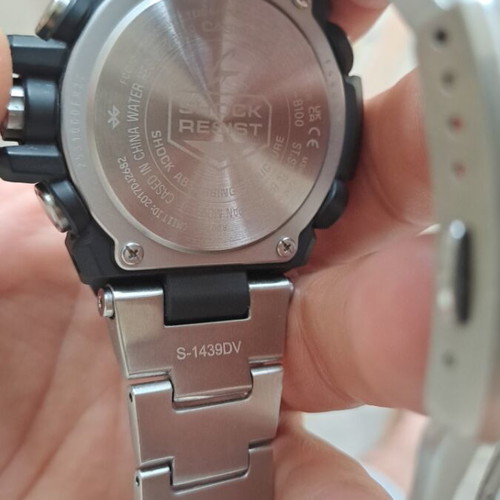 Casio G-Shock GST watch like new, men's, gray