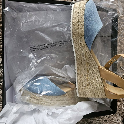 Nine West women's espadrilles new, size 37, blue with brown straps
