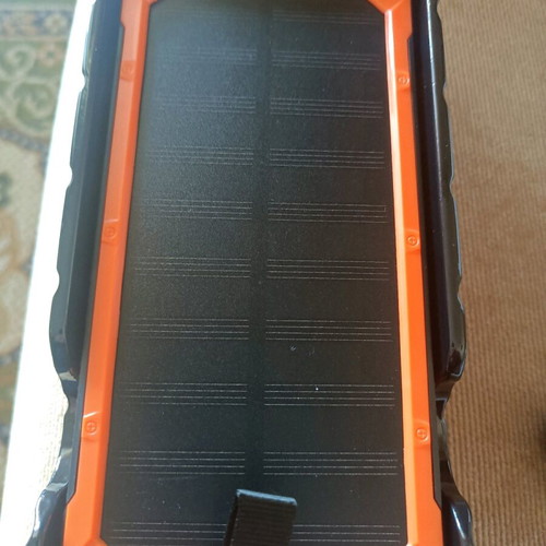 Powerbank 10000 mAh with solar panel and LED flashlight new