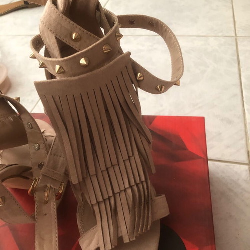 Sedici sandals new, beige, size 38, platform style