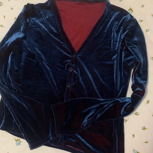 Velvet blue cardigan like new, size XL