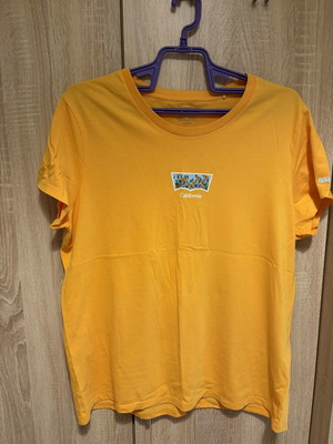 Levi's short-sleeve t-shirt new, yellow and orange, size XL